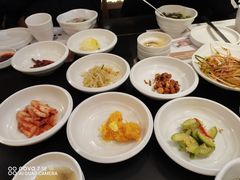 -韩屋韩国料理(天山路店)