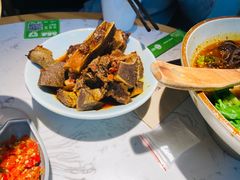 -百春原湖南牛肉粉(百联世纪店)