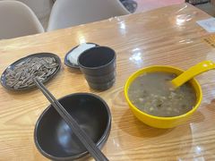 -蚝抵食·湛江生蚝(湾北路店)