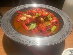 麻辣小龙虾-吕氏疙瘩汤·新派鲁菜(济南万象城店)