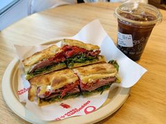 小红帽三明治-OUR Bakery(中海环宇荟店)