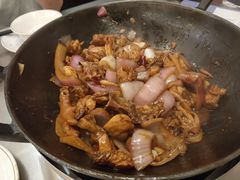 -胡须佬鸡煲四季火锅店(石厦西村直营店)