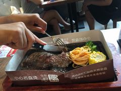 -必胜客(WOW万隆店)