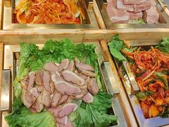 -金滏山·烤肉海鲜火锅自助(襄阳万达店)