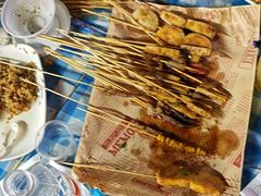 -老街烧烤大排档·地道湖北菜·龙虾馆(汉口火车站店)
