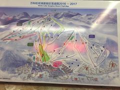 -中旅松花湖滑雪场