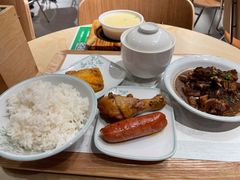 -老乡鸡(上海白玉兰广场店)