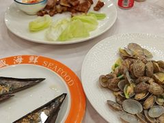 -粤盛海鲜平价店(洛溪食街店)