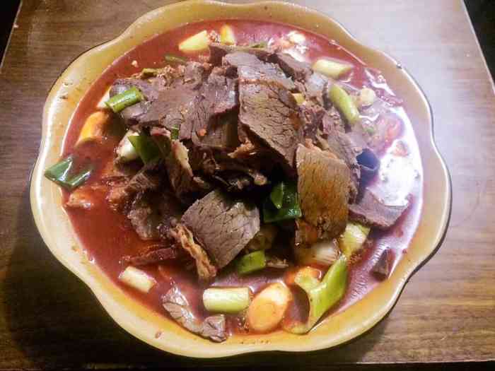 中原白记食府-"酸牛肉被糊卜美味可口 路过洛宁的吃货可不.