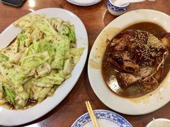 -巷子深菜馆·津门肘子(滨海店)