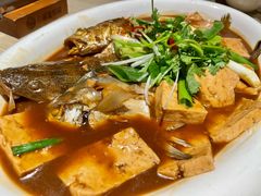 -小船渔村•大连菜•大连焖鱼(黄河路店)