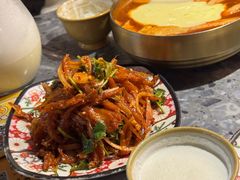 -七星布车休闲料理店