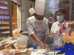 -嘉华鲜花饼·现烤(昆明老街店)