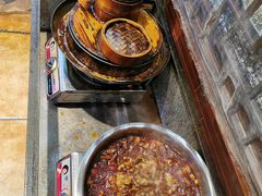 -谢老五跷脚牛肉·非遗传承店