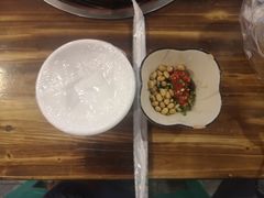 沾水-丹丹妹苗家砂锅酸辣烫