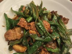 -饭怕鱼·黄焖鲟龙鱼(湖大店)