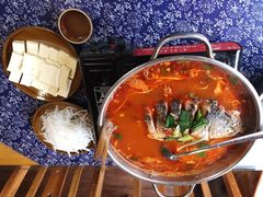-苗湘食府(十年店)