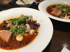 -成都你六姐·牛肉冒菜(城市集市合生汇店)