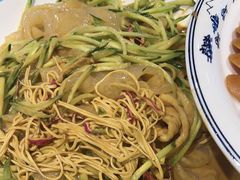 -那家老院子东北菜·饺子·小鸡炖蘑菇(艳华街店)