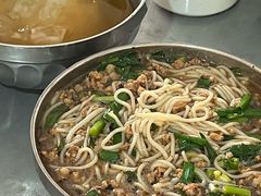 -正宗杨记普洱酸醋米线(总店)