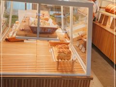 面包甜点陈列柜-前进麦味·天然烘焙(凯德1818店)