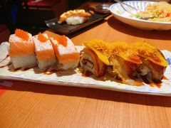 三文鱼腩加州卷-万岁寿司(天河领展店)