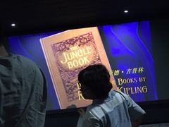 -时代华纳国际影城(鹏晖广场店)