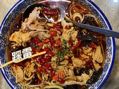 水煮肉片-百年银屏蚝烙·潮汕菜·非遗(乐山店)