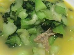 -湖庭壹品鸭王·传统北京烤鸭·别墅私房菜·庭院宵夜(江宁店)