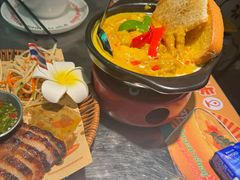 -小小集渔·泰式大排档(太古里香槟店)
