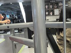-帕拉泽羽毛球·篮球·乒乓球·健身