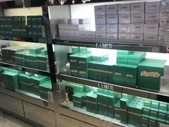 -日上免税店(三径路t3店)