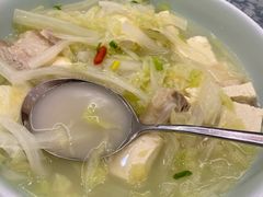 大白菜炖豆腐-皇家园林酒店