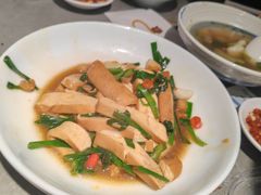 -浪李白·川小馆·跷脚牛肉(中山公园店)