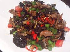 -董厨煨汤馆(车站路店)