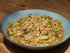 新疆炒米粉-塔哈尔·新疆盛宴(城西银泰店)