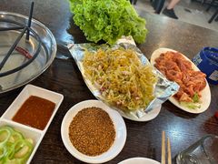 -韩风烤牛肉冷面店