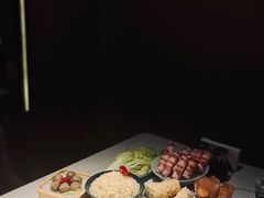 -领鲜天下·焗海鲜·花胶鸡(天目里店)