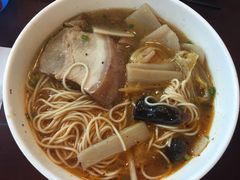 -朱鸿兴面馆(镇湖店)