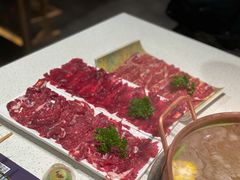 -牛村来人潮汕牛肉火锅(西单店)