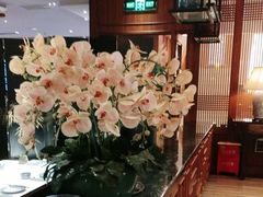 -八府香鸭·啫啫煲(华山路店)