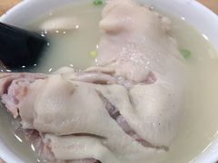 -雷祖芳老妈蹄花店