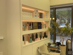 -PE SALON
