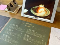 -Line 咖啡(石厦花园店)