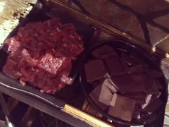 -乡土黄·鲜牛肉火锅·小龙虾(兴业街店)