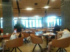 大堂-WOLFGANG PUCK KITCHEN & BAR(迪士尼小镇店)