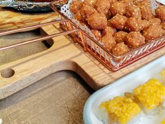 -东口码头·烧鸽子·鱼头泡饼·地方菜(金鹰悦城店)
