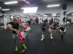 -FIGHTMAN格斗俱乐部(长宁临空店)