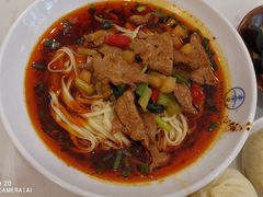 -李与白包子铺(桐梓林店)