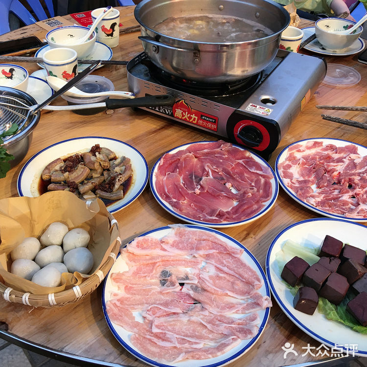 吃不一样的火锅，给你不一样的感受！